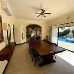 Villa Oceankokia
